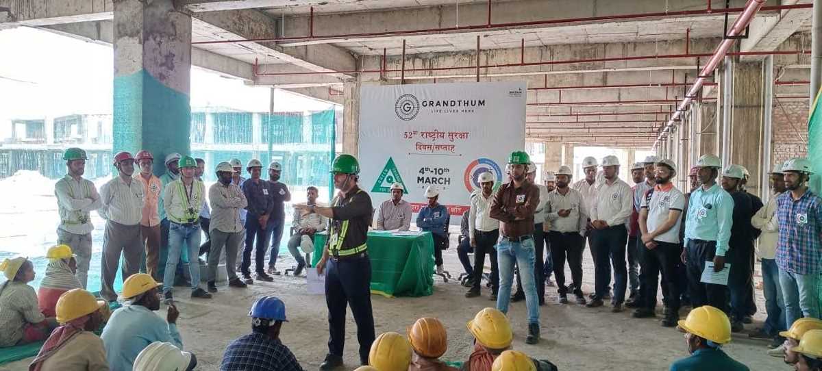 विभिन्न कार्यस्थलों पर मनाया गया 52वां राष्ट्रीय सुरक्षा सप्ताह विभिन्न कार्यस्थलों पर मनाया गया 52वां राष्ट्रीय सुरक्षा सप्ताह